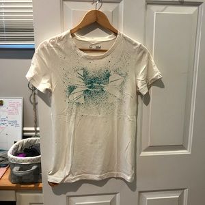 Women’s tee shirt